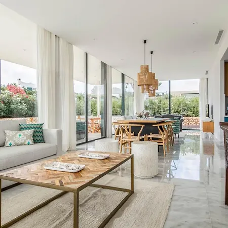 Binibequer Vell Sleeps 8 With Pool Air Con And Wifi Villa Binibeca