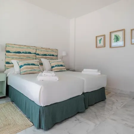 Binibequer Vell Sleeps 8 With Pool Air Con And Wifi Binibeca